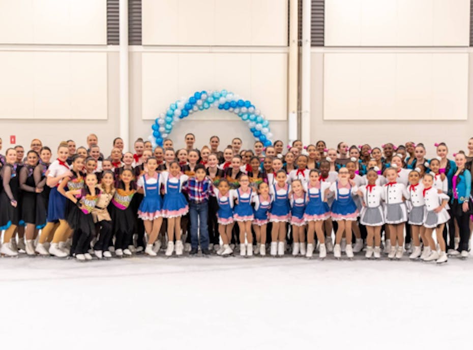 Gold Ice Synchronized Skating 2018/2019 Gold Ice Synchronized Skating 2018/2019