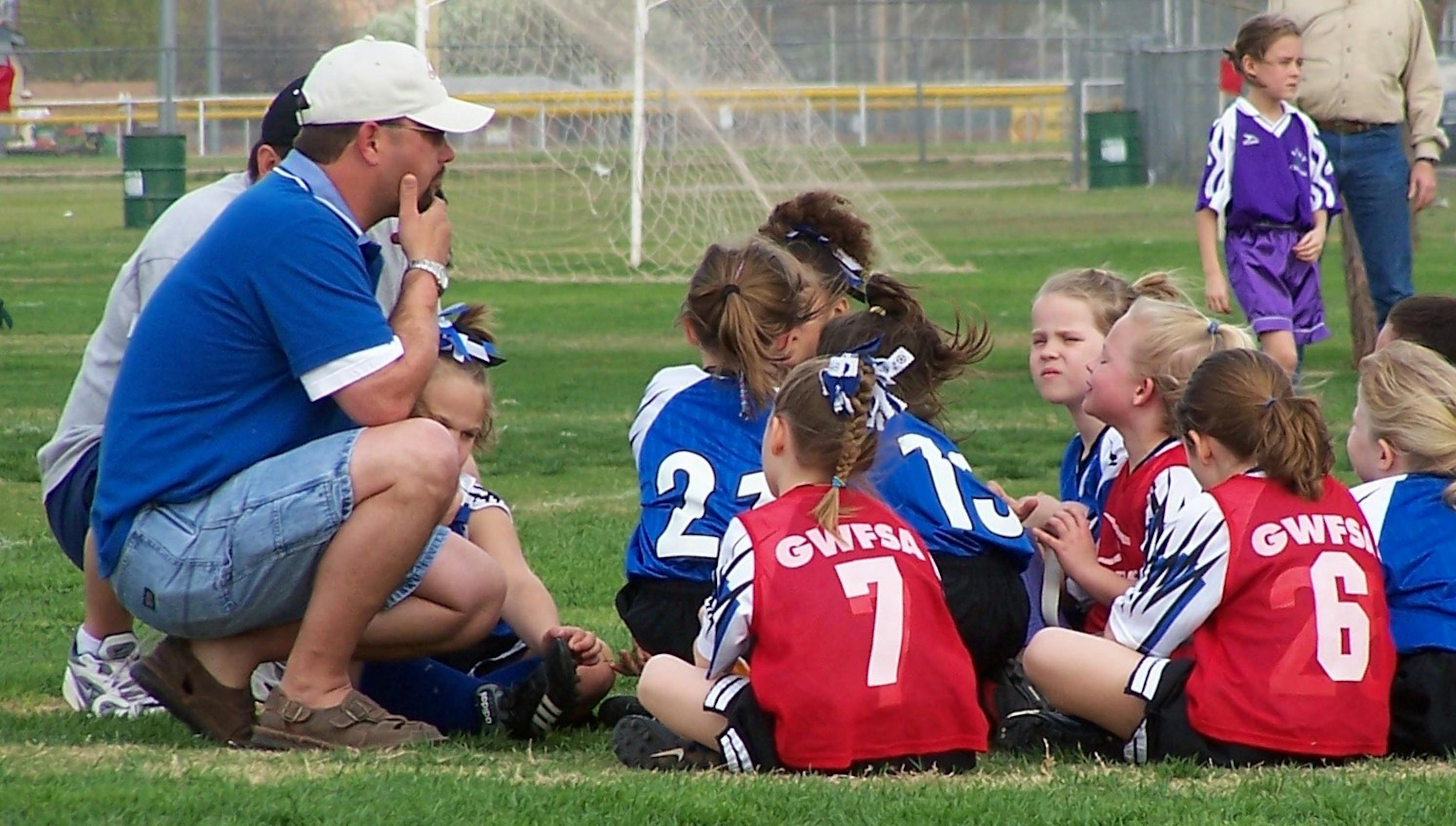 https://flipgive.imgix.net/images/stories/photos/000/000/069/original/Coaching_Tips_For_Youth_Soccer.jpg?ch=Width%2CDPR%2CSave-Data&auto=format%2Ccompress&dpr=2
