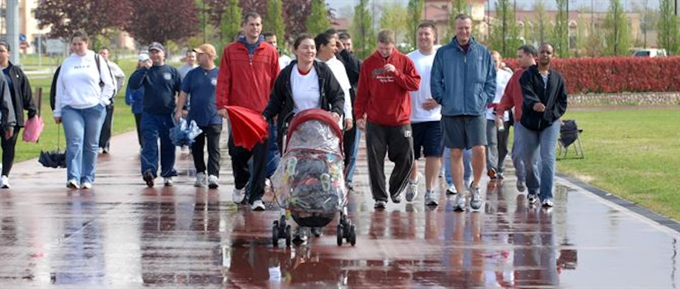 https://flipgive.imgix.net/images/stories/photos/000/000/213/original/100_fundraising_ideas_walk_a_thon.jpg?ch=Width%2CDPR%2CSave-Data&auto=format%2Ccompress&dpr=2